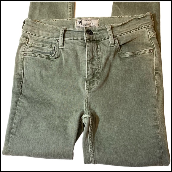 FREE PEOPLE HIGH-WAISTED OLIVE GREEN DISTRESSED SKINNY JEANS - Picture 4 of 12